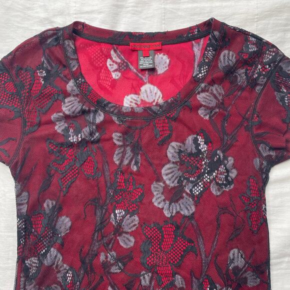 Vivienne Tam Red Black Floral Lace Short Sleeve Top Sz Medium Women's Y2K - Picture 3 of 4
